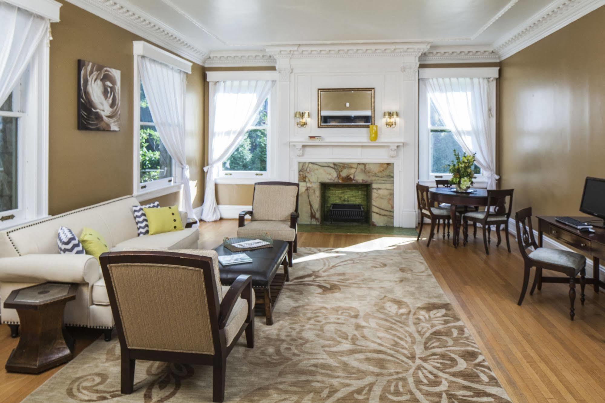 The Mansion At Maple Heights Bed & Breakfast Pittsburgh Bagian luar foto